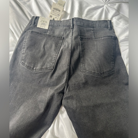 Zara pants - Picture 2 of 4